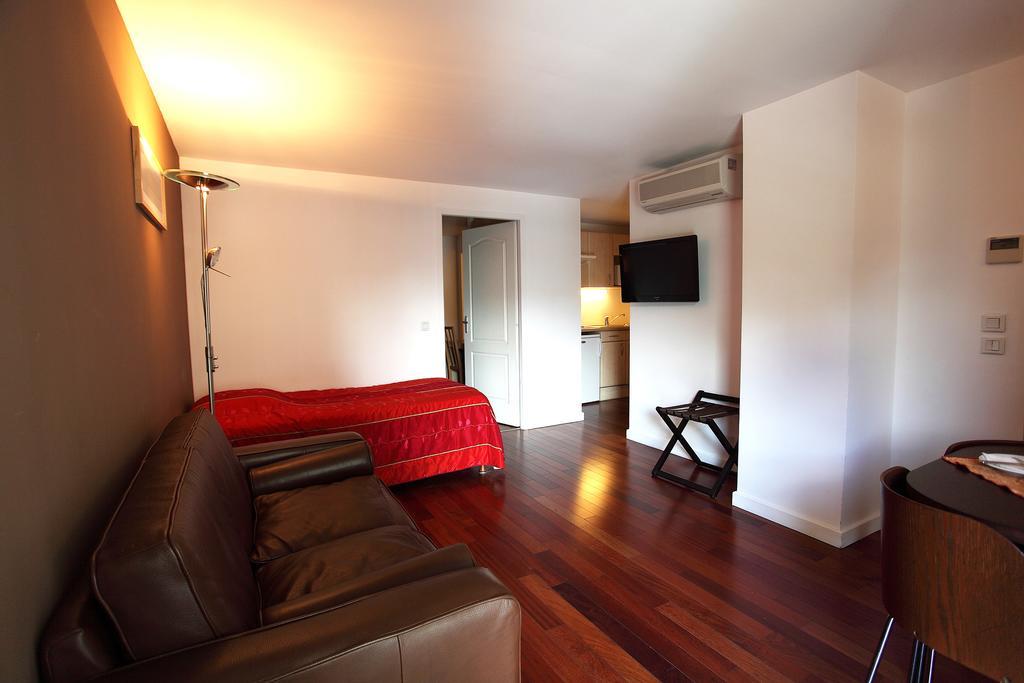 Hotel La Scala Pithiviers Exterior photo