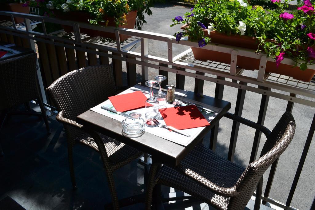 Hotel La Scala Pithiviers Exterior photo