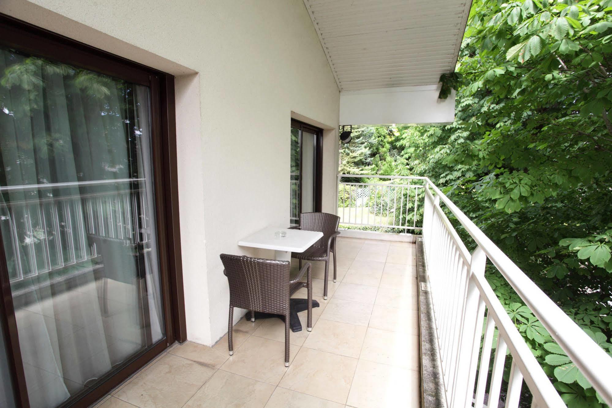 Hotel La Scala Pithiviers Exterior photo